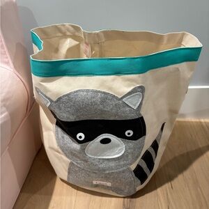 Charming Raccoon Kids Storage Bag
